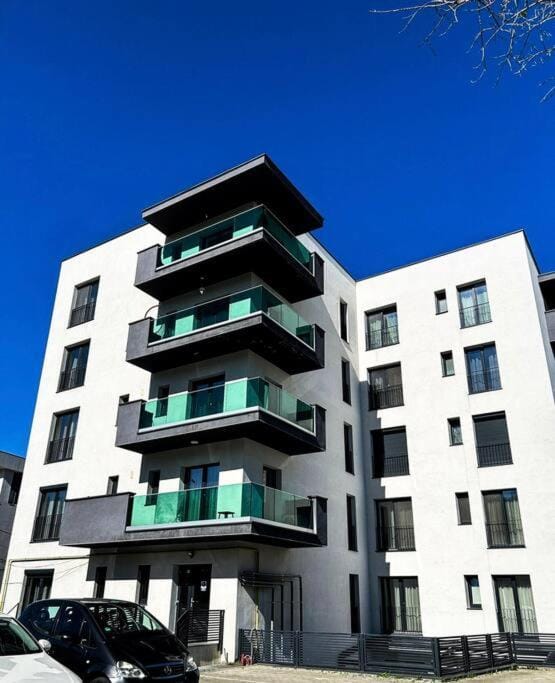 Property building, Day, Parking