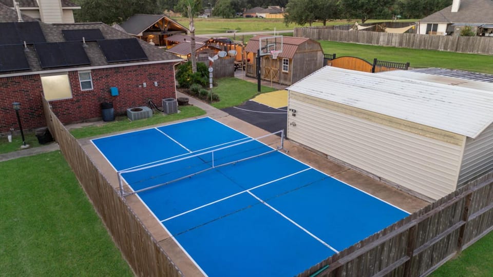 Private Mini Resort | Pool, Cabanas & Games House in Alvin