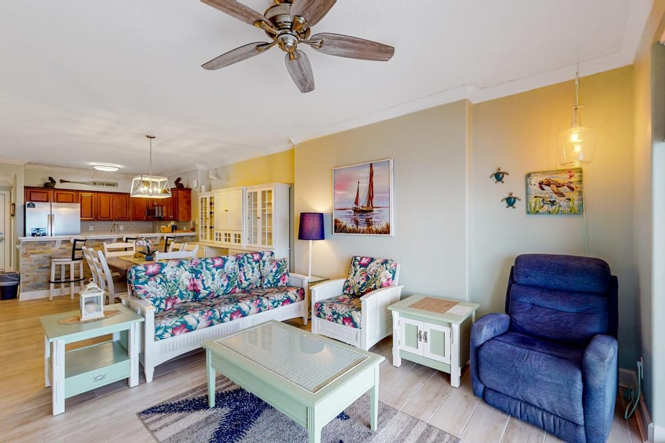 Tropic Winds 1808 Apartment in Panama City Beach