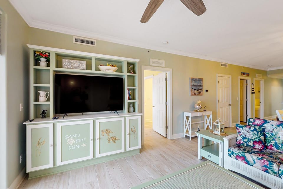 Tropic Winds 1808 Apartment in Panama City Beach