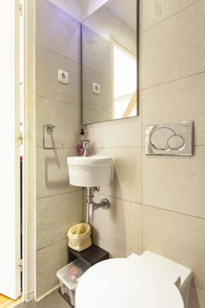 Alfama II, eco-penthouse with french balcony Apartment in Lisbon