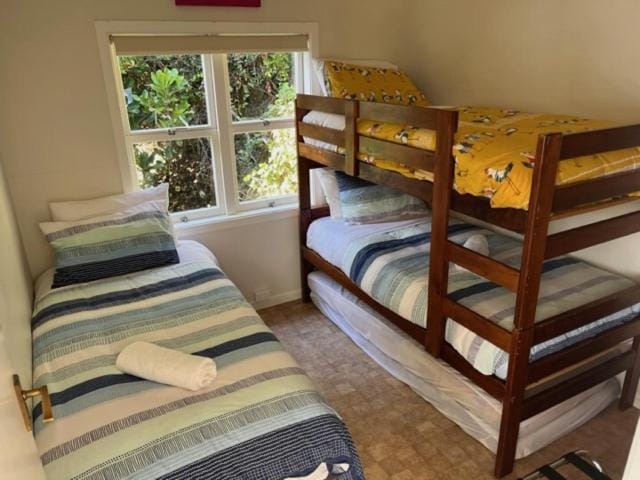 Bed, Bedroom, bunk bed