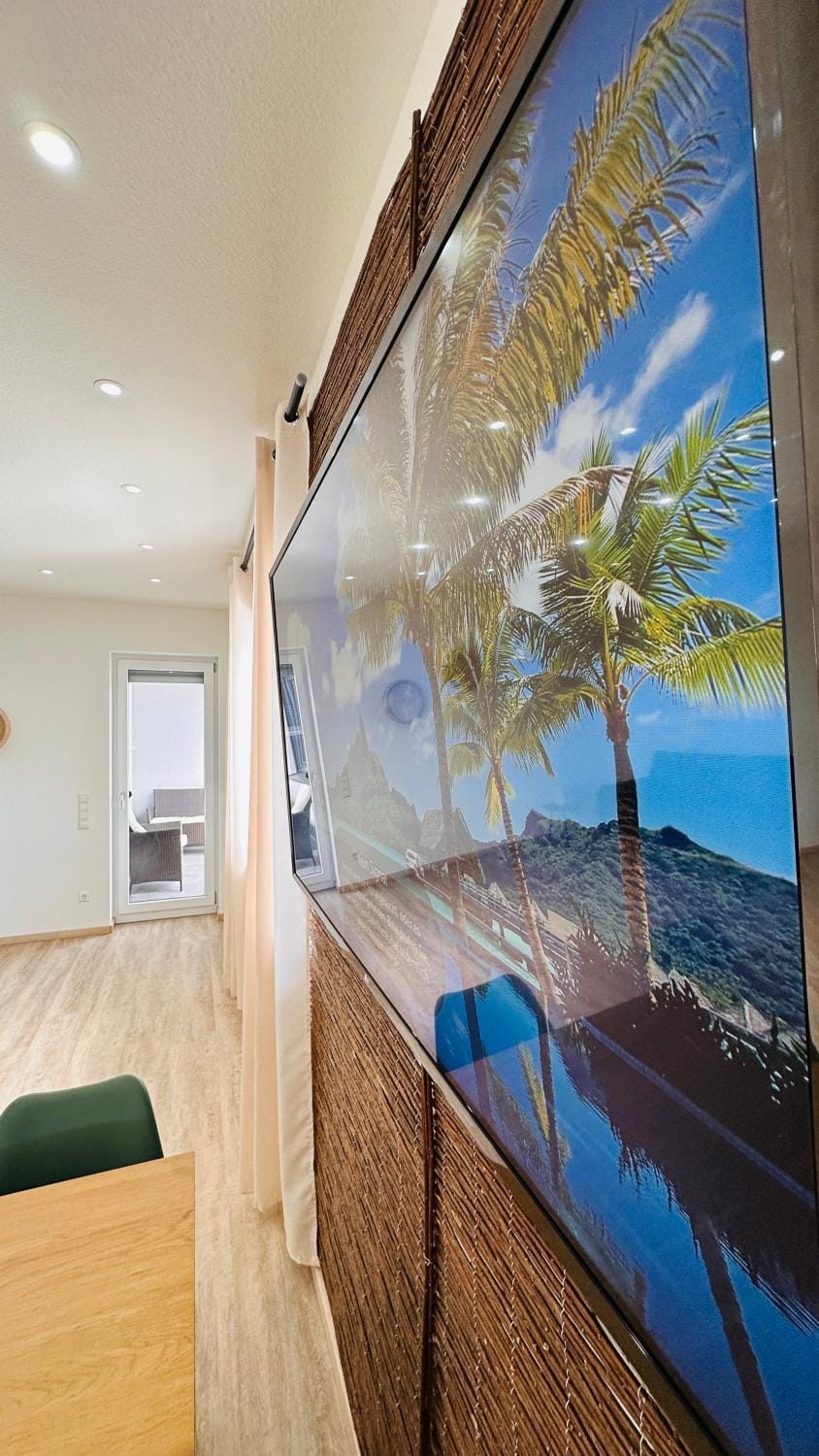 Communal lounge/ TV room, Natural landscape, TV and multimedia, Evening entertainment