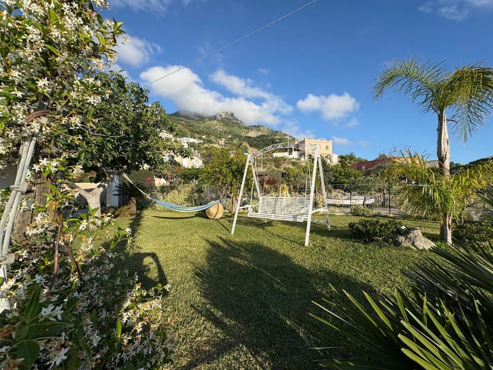 Villetta Ischitana - Terrazza con Giardino House in Forio