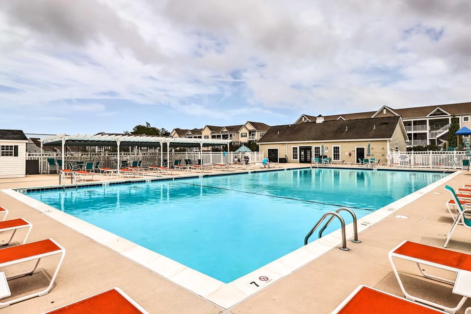 2 Mi to Rehoboth Beach: Updated Condo w/ Pools House in Rehoboth Beach