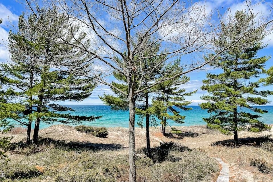Beach Comber 13/14 House in Sleeping Bear Dunes