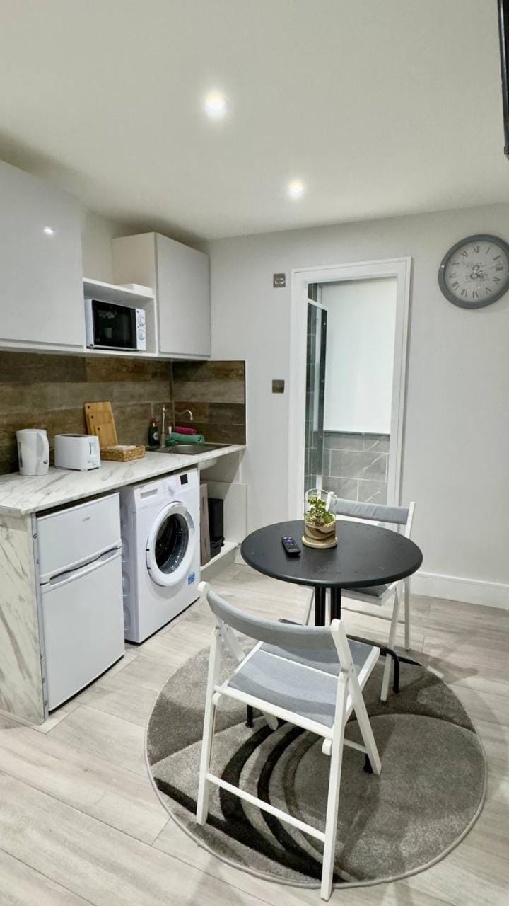 Guest&Rest Elite 2 Apartment in London Borough of Islington