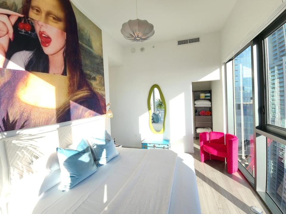 Bed, Photo of the whole room, Bedroom, air conditioner
