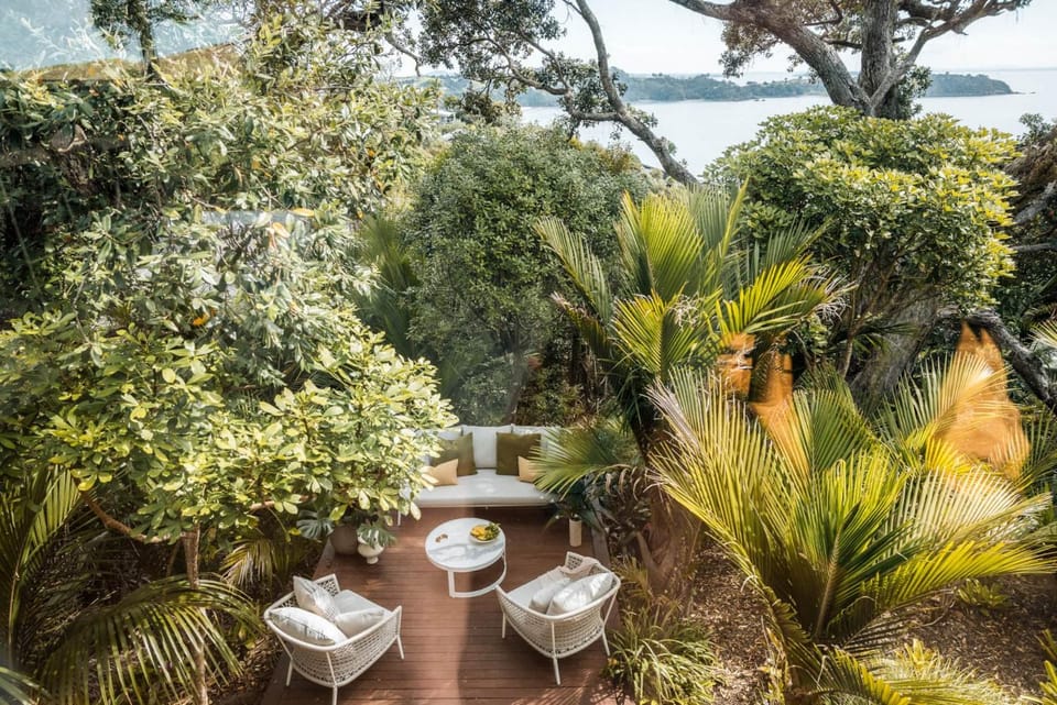 Glasshouse - Coast & Country House in Auckland Region