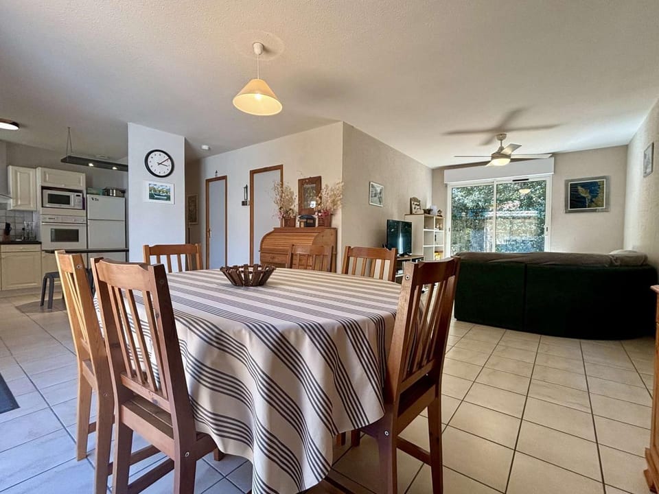 Saint-Georges-d'Oléron : Maison 6 pers, WIFI, Animaux admis - FR-1-246A-299 House in Saint-Georges-d'Oléron