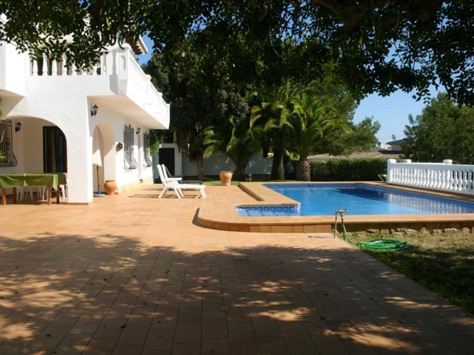 Villa clásica con piscina privada y jardín, cerca de la playa en Moraira - HISP-216-209 Villa in Marina Alta