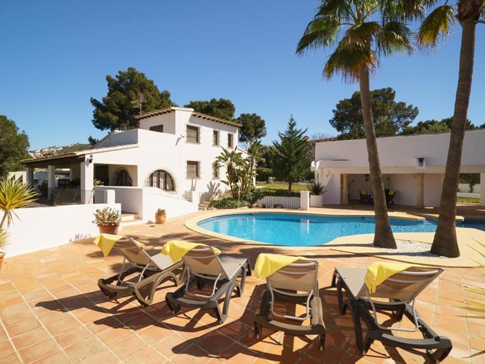 Villa de lujo con piscina privada y vistas al valle, a 500m de Playa Ampolla, en Moraira - HISP-216-214 Villa in Marina Alta