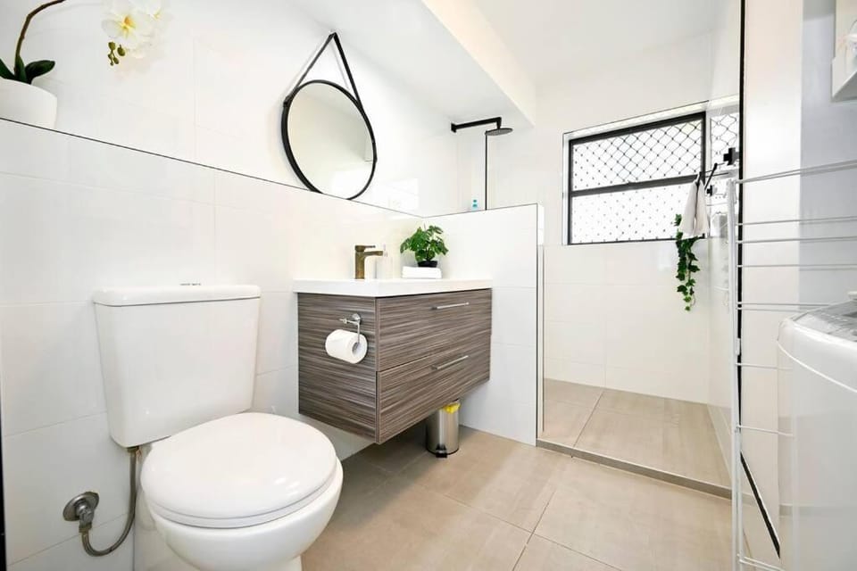 Alex Headland Ocean Escape | Pool & Views Apartment in Sunshine Coast