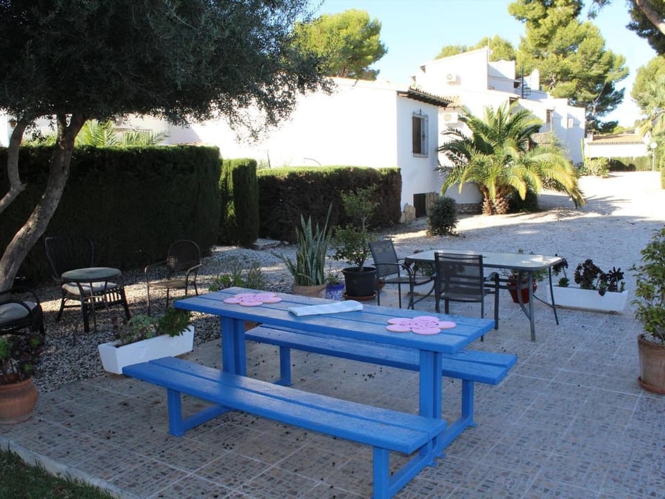Casa de vacaciones en Moraira: 2 hab, piscina, cerca de playa y deportes - HISP-216-228 House in Marina Alta