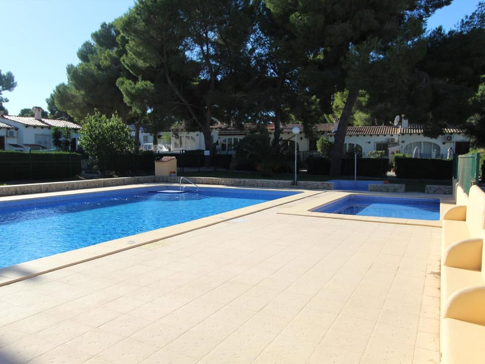 Casa de vacaciones en Moraira: 2 hab, piscina, cerca de playa y deportes - HISP-216-228 House in Marina Alta