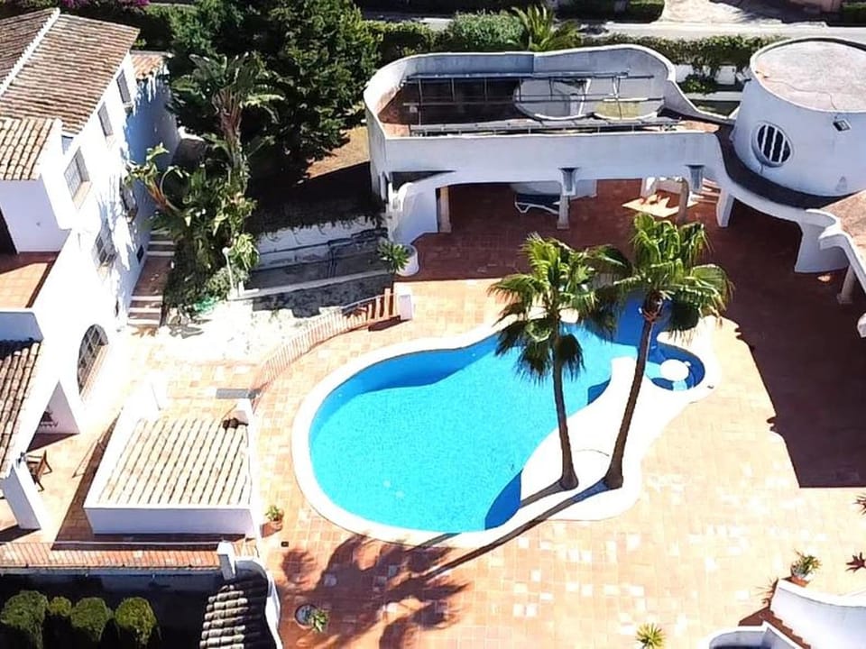 Villa de lujo en Moraira con piscina privada, cerca de la playa y servicios - HISP-216-220 Villa in Marina Alta