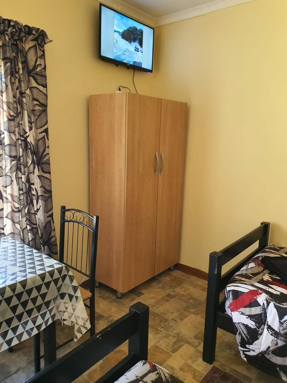 TV and multimedia, wardrobe