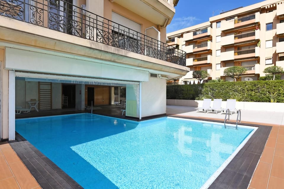 Pool view