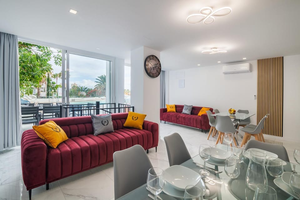Ponderosa next to the pool apartments with big terraces close to the beach and Siam Park Apartment in Costa Adeje