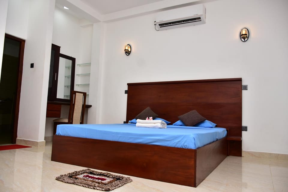Villa Seleena Palace Apartment in Hikkaduwa