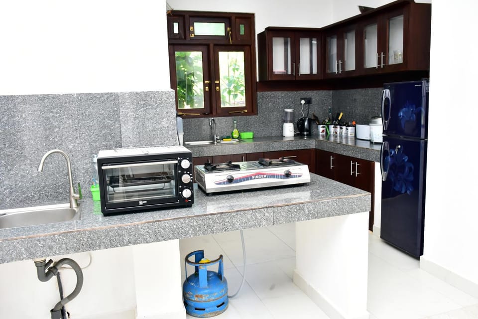 Villa Seleena Palace Apartment in Hikkaduwa
