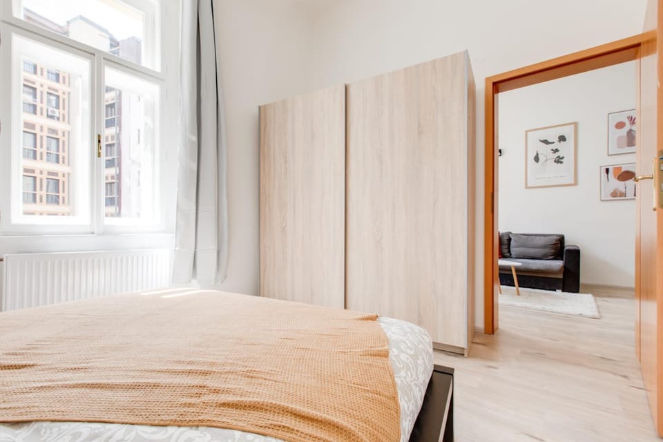 Bed, Photo of the whole room, Bedroom, wardrobe