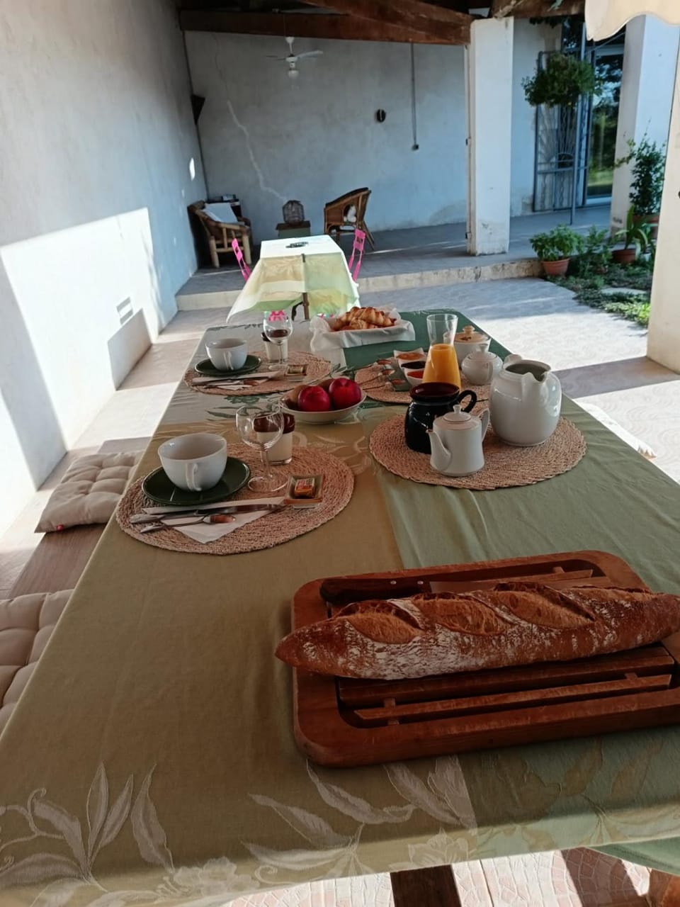 Mas la Buissone Bed and Breakfast in Provence-Alpes-Côte d'Azur