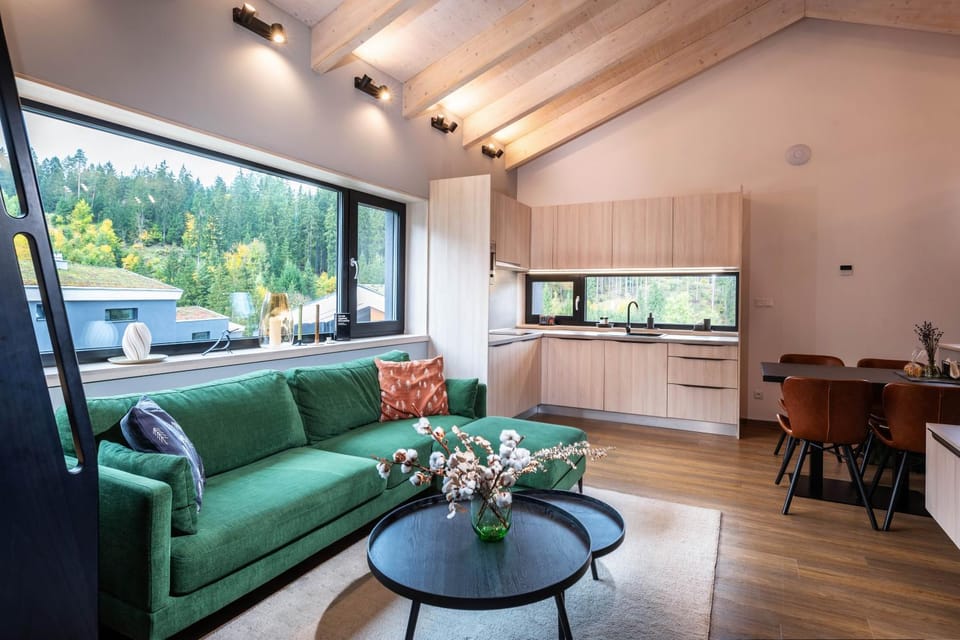 Eliška Apartment - Modern Family Loft Apartment direct on ski slope and forest Apartment in Slovakia