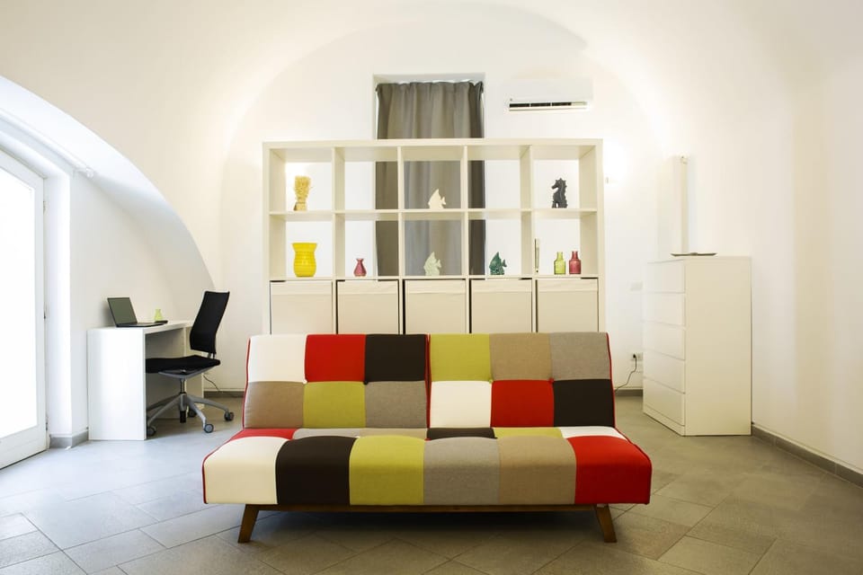Donn'Anna - appartamento sul mare by Italianhost Apartment in Naples