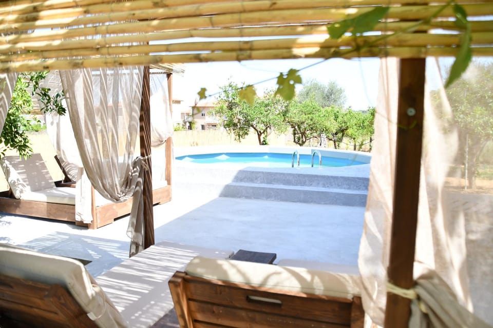 Patio, Swimming pool