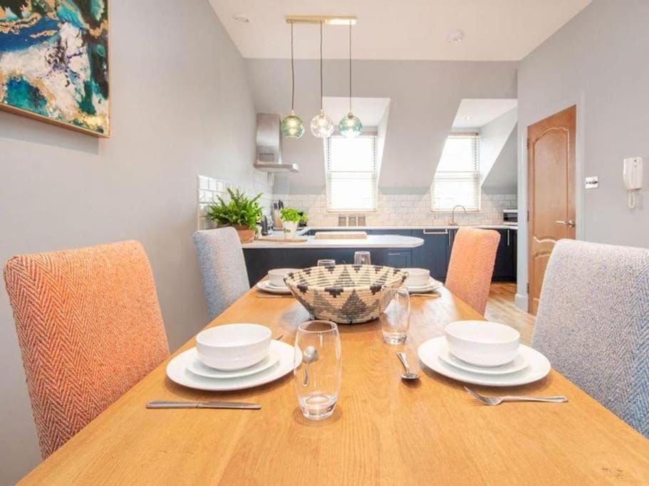 Townhouse on the Square, Dornoch Apartment in Scotland