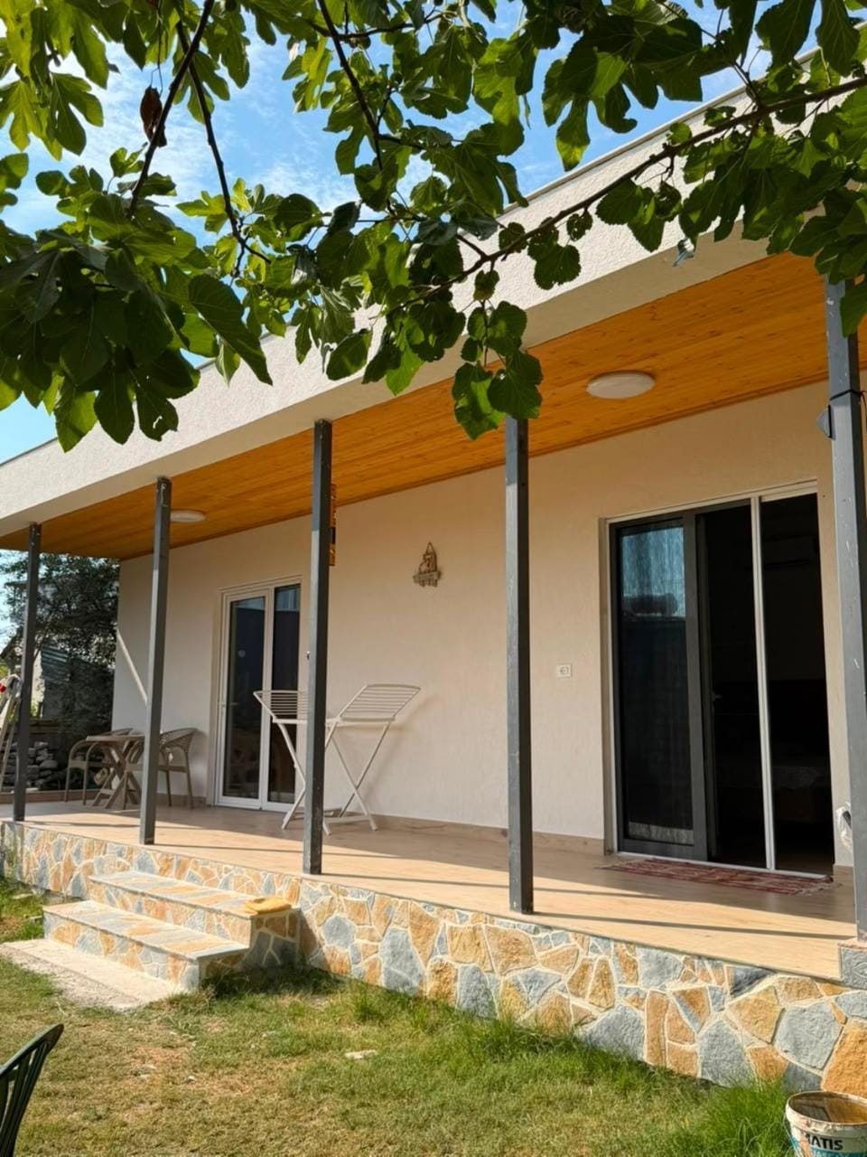 Guest House Miracle Garden Villa in Vlorë