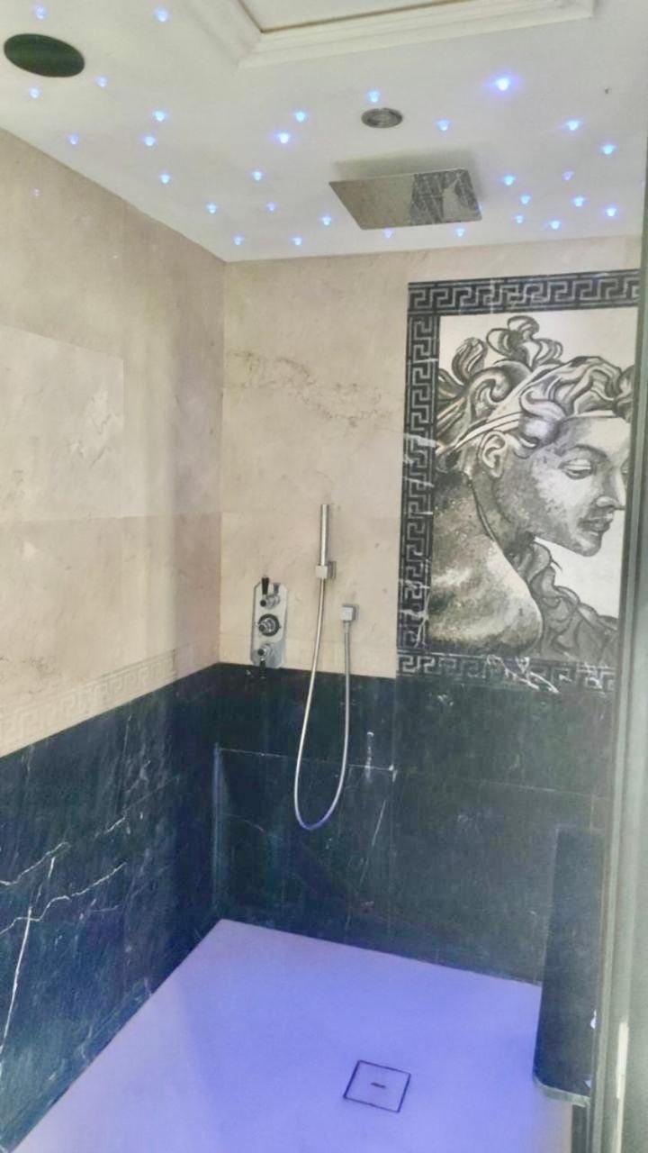 Appartement La Suite Royale Centre Luxembourg 2 chambres Apartment in Luxembourg