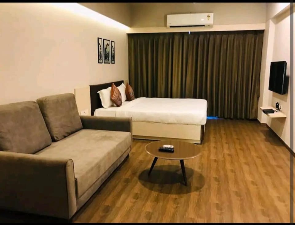 VHHS studio apartment ,surat airport Apartment in Gujarat