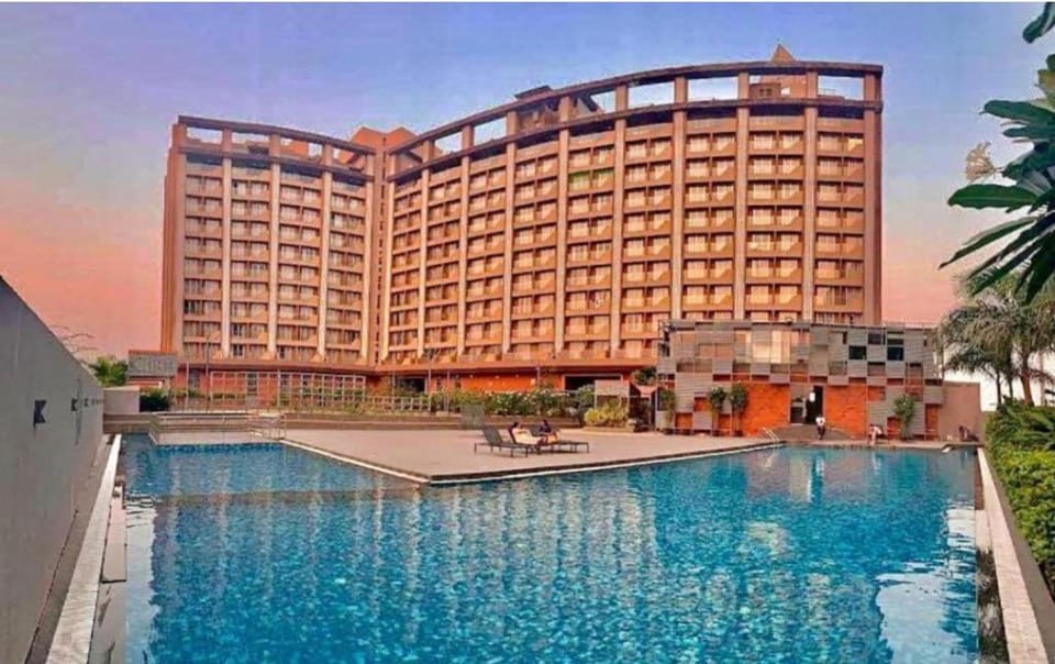 VHHS studio apartment ,surat airport Apartment in Gujarat