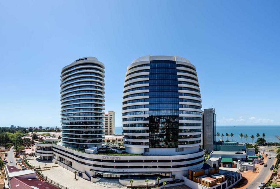 Property building, Natural landscape, On site, Sea view, Location