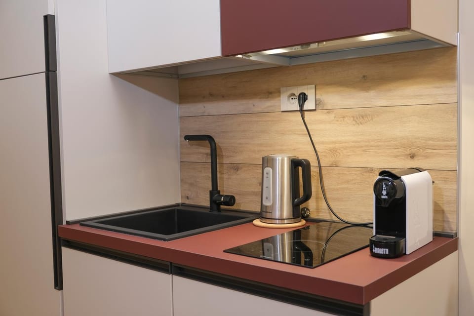 Coffee/tea facilities, Kitchen or kitchenette