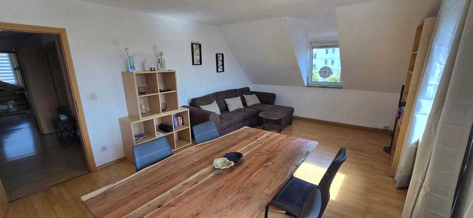Drei Zimmer Appartment mit Küche & Bad Apartment in Ravensburg