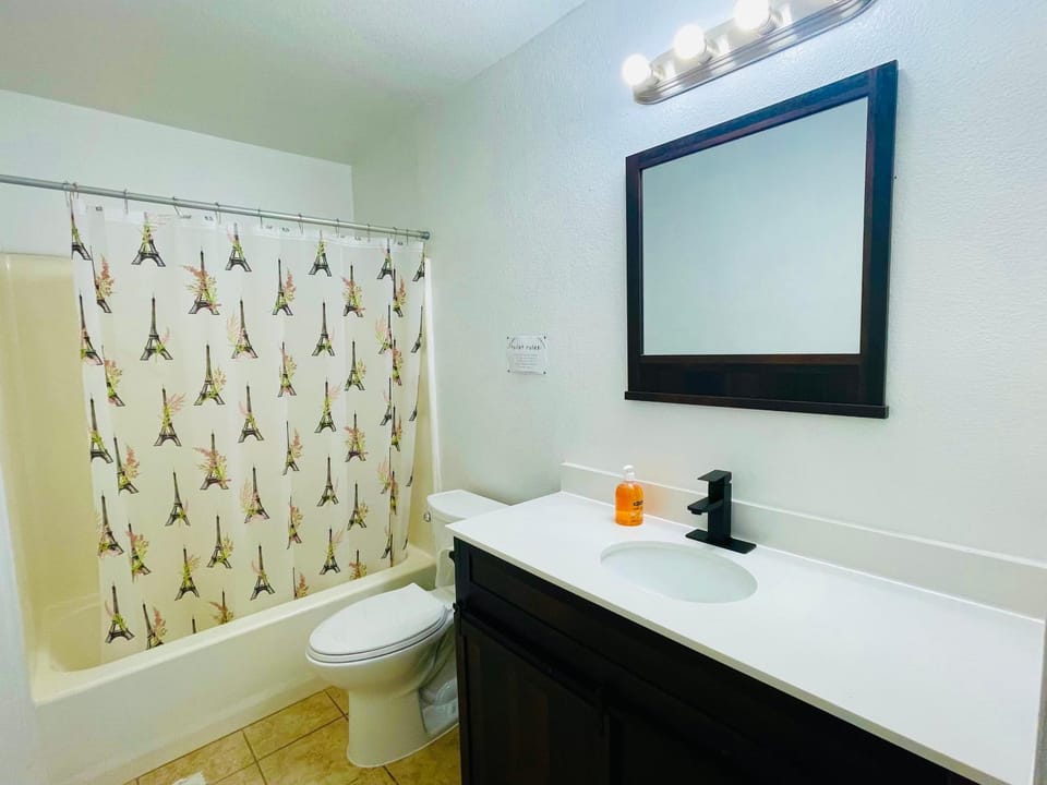 Cozy house near downtown Dallas House in Mesquite