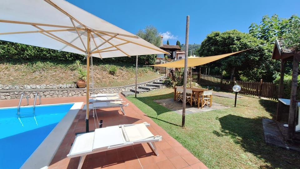 Veranda, a dream villa, with big private pool close to the beach Villa in Pietrasanta