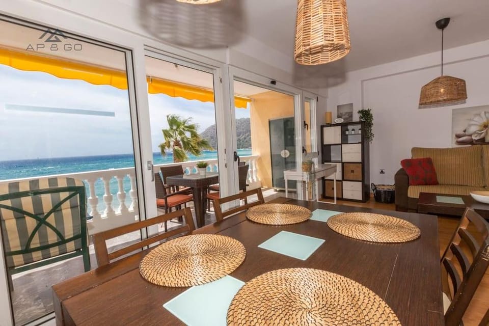 Balcony/Terrace, Dining area