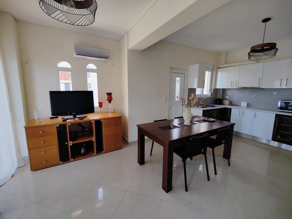 Elia Artemida Vacation Villa Villa in East Attica Regional Unit, Greece