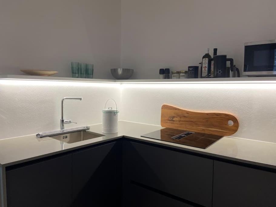 Peler, stylish apartment with garage Apartment in Riva del Garda