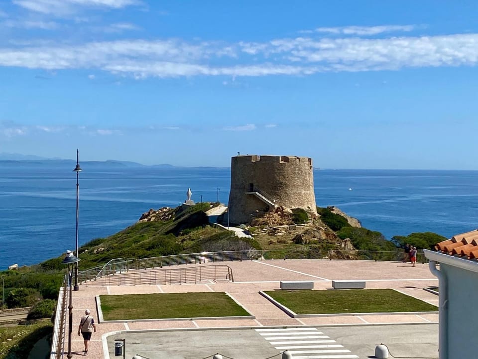Nearby landmark, Natural landscape, Landmark view, Sea view