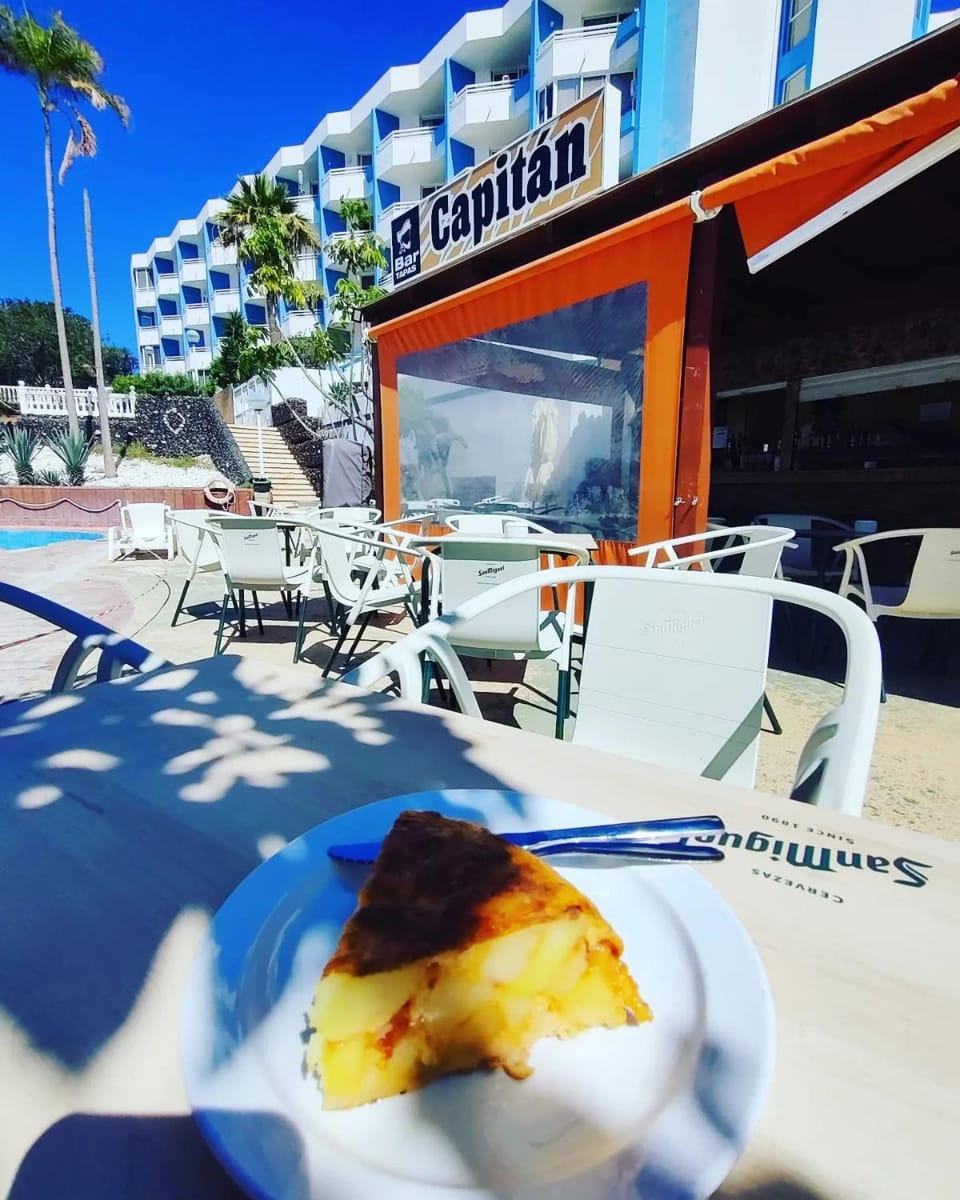 Restaurant/places to eat, Restaurant/places to eat