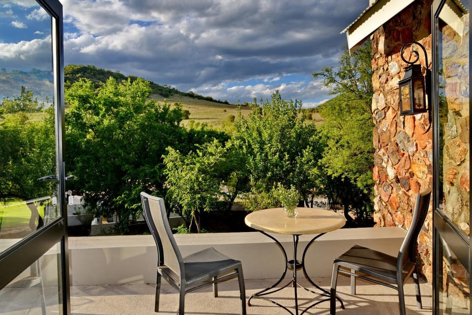 Patio, Spring, Summer, Balcony/Terrace, Mountain view