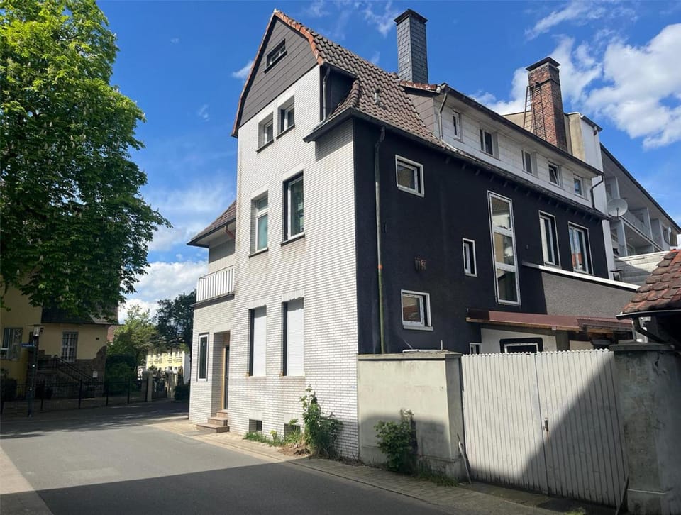 Property building, Day, Street view