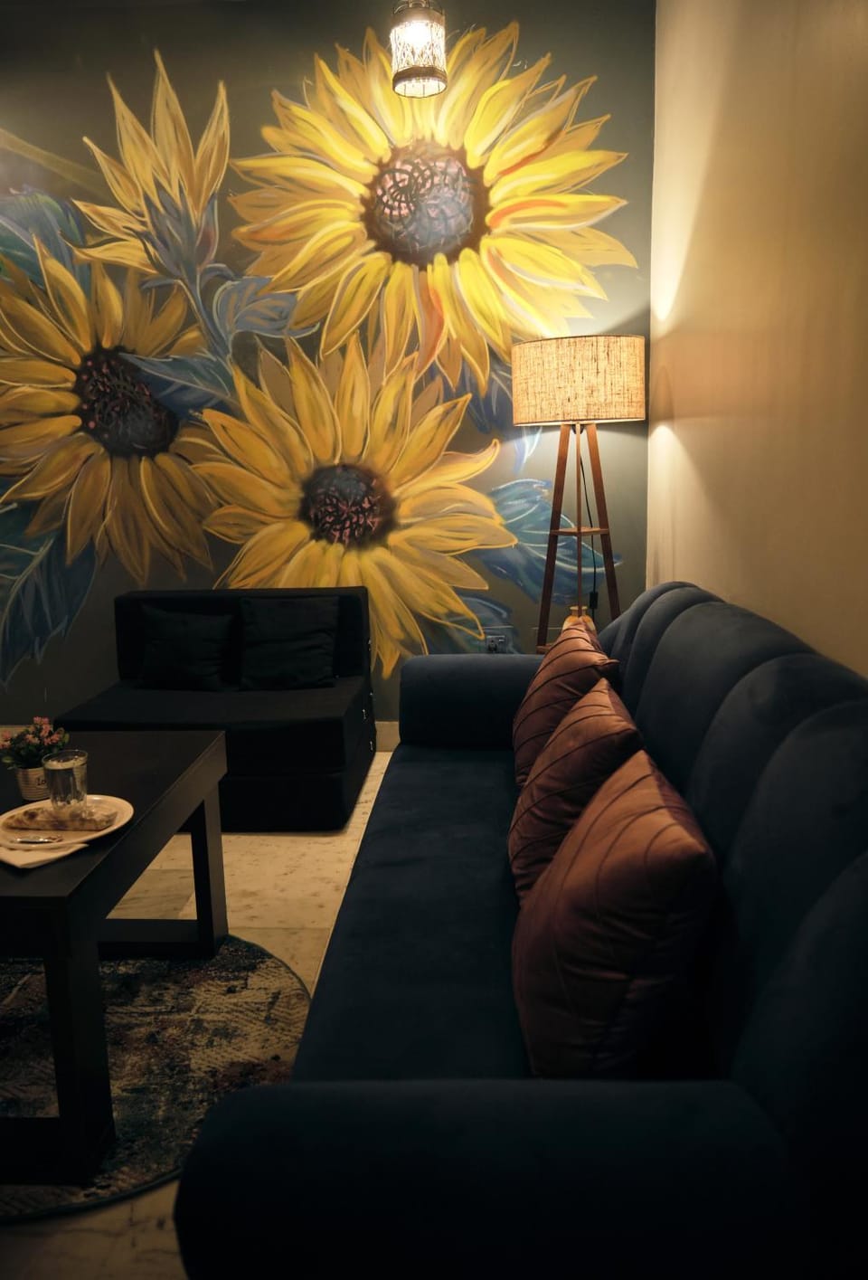 Communal lounge/ TV room