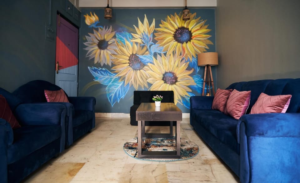 Communal lounge/ TV room