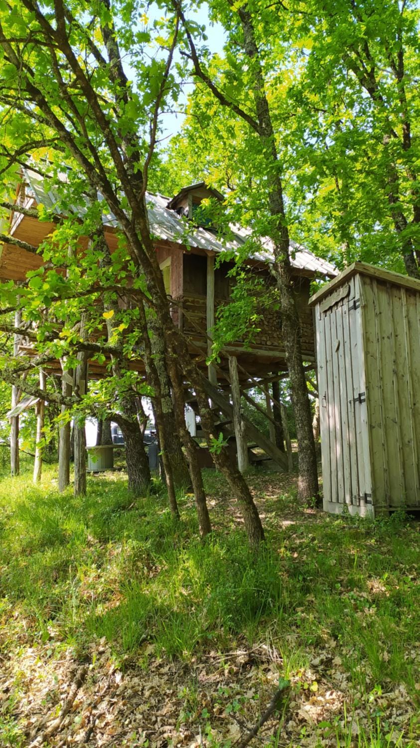 Cabane perchée Campground/ 
RV Resort in Occitanie